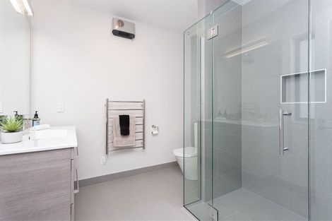 Photo of property in 42b Glandovey Road, Fendalton, Christchurch, 8052