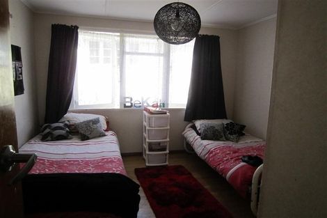 Photo of property in 1/6a Kallu Crescent, Mount Roskill, Auckland, 1041