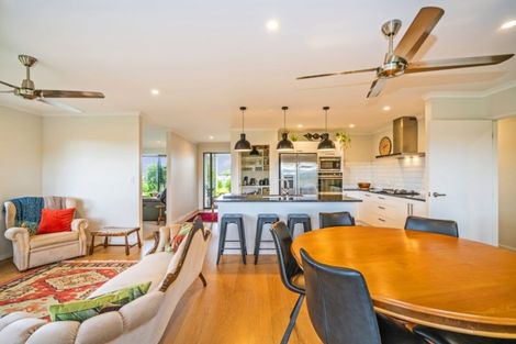 Photo of property in 24 Debenham Drive, Whitianga, 3510