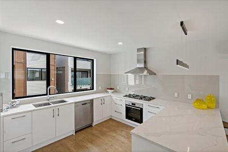 Photo of property in 21c Roseberry Avenue, Birkenhead, Auckland, 0626