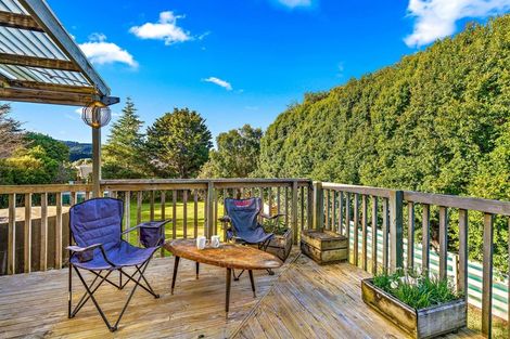 Photo of property in 23 Waimanu Place, Point Wells, Warkworth, 0986