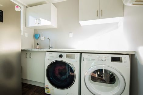 Photo of property in 79 Goldfinch Street, Ohakune, 4625