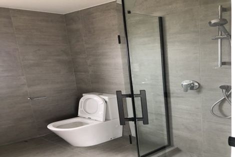 Photo of property in 8 Keating Rise, Northcross, Auckland, 0632