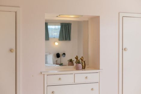 Photo of property in 45a Oxford Street, Tawa, Wellington, 5028