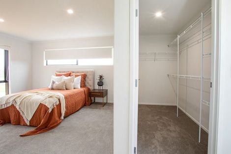 Photo of property in 54 Kitemaunga Avenue, One Tree Point, 0118