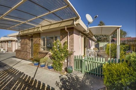 Photo of property in 3/427 Gloucester Street, Taradale, Napier, 4112
