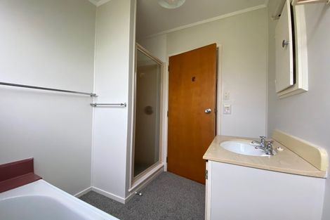 Photo of property in 124 Awaruku Road, Torbay, Auckland, 0630