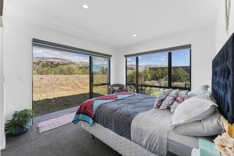Photo of property in 15 Jackson Rise, Luggate, Wanaka, 9383