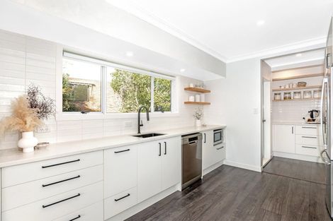 Photo of property in 30 Grant Road, Whataupoko, Gisborne, 4010