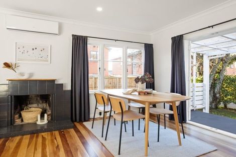 Photo of property in 13 Brocas Avenue, Hillcrest, Hamilton, 3216