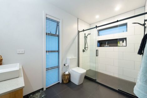 Photo of property in 17 Awatira Drive, Papamoa Beach, Papamoa, 3118