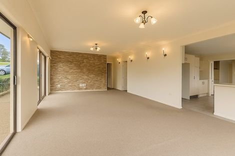 Photo of property in 4 Simon Ellice Drive, Bayview, Auckland, 0629