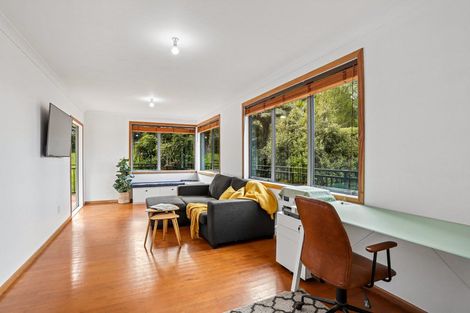 Photo of property in 373 Huia Road, Titirangi, Auckland, 0604
