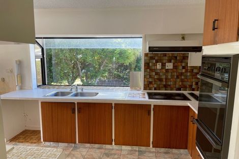 Photo of property in 203 Onemana Drive, Onemana, Whangamata, 3691