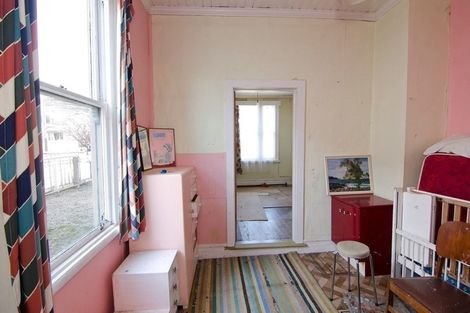 Photo of property in 13 Hermitage Street, Roxburgh, 9500