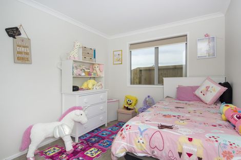 Photo of property in 61 Harding Drive, Papamoa Beach, Papamoa, 3118