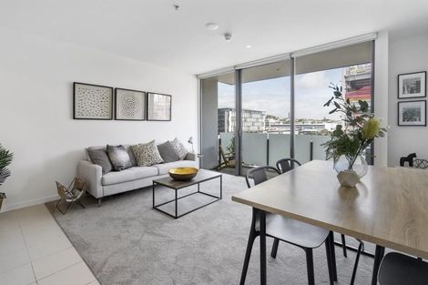 Photo of property in Halsey Apartments At Lighter Quay, 506/77 Halsey Street, Auckland Central, Auckland, 1010