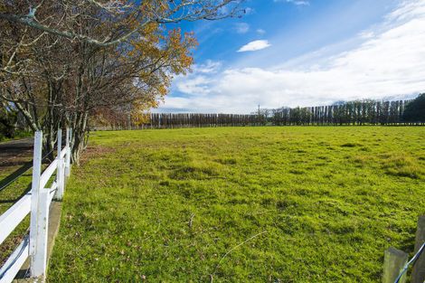 Photo of property in 693 Awapuni Road, Matawhero, Gisborne, 4071