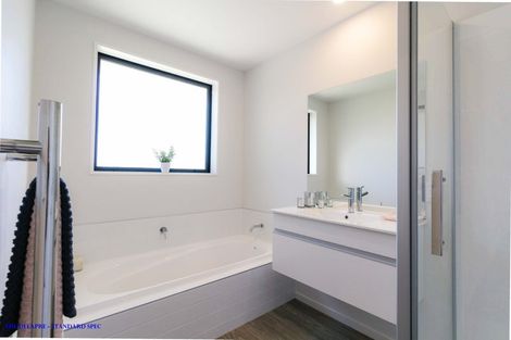 Photo of property in 10 Lunn Crescent, Leeston, 7632