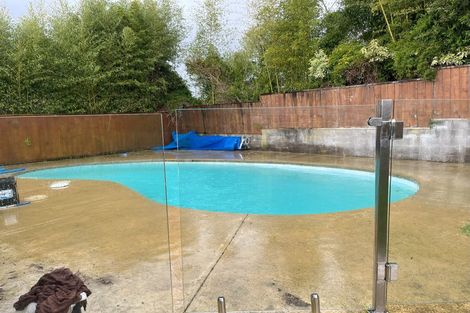 Photo of property in 144 Tiroroa Avenue, Te Atatu South, Auckland, 0610