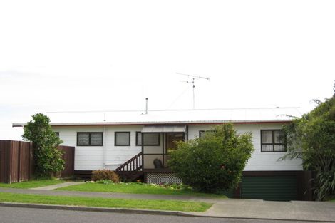 Photo of property in 52 Glamis Avenue, Bell Block, New Plymouth, 4312