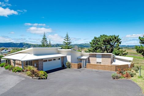 Photo of property in 19 Island View Heights, Coastlands, Whakatane, 3120