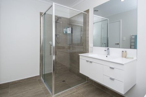 Photo of property in 61 Harding Drive, Papamoa Beach, Papamoa, 3118