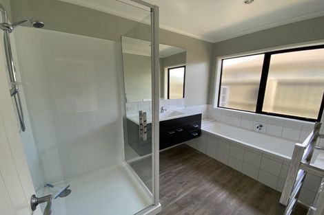 Photo of property in 44 Hagart-alexander Drive, Mosgiel, 9024