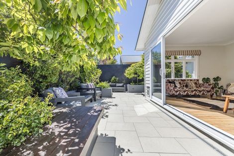 Photo of property in 8 Plymouth Street, Karori, Wellington, 6012