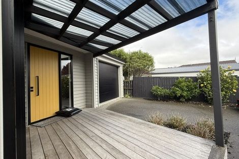 Photo of property in 54a Santiago Crescent, Unsworth Heights, Auckland, 0632