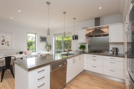 Photo of property in 1 Abberfield Lane, St Albans, Christchurch, 8014