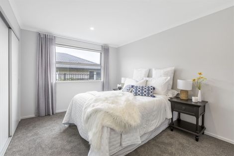 Photo of property in 81 West Hoe Road, Orewa, 0931