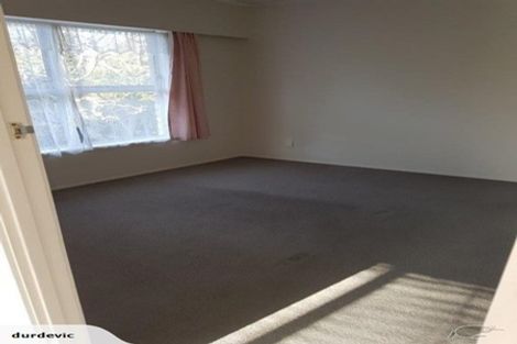 Photo of property in 2/61 Chartwell Avenue, Glenfield, Auckland, 0629