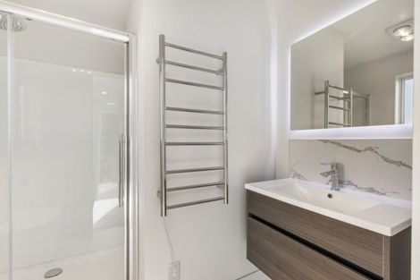 Photo of property in 17 Kare Ariki Place, Pukekohe, 2120