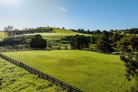 Photo of property in 168b Golden Stairs Road, Maungaturoto, 0589