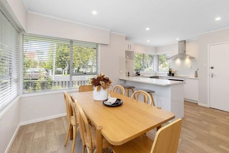 Photo of property in 3/3 Korau Road, Greenlane, Auckland, 1051