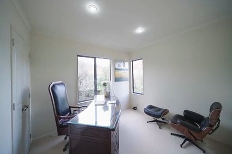 Photo of property in 43 Stellamaris Way, Northpark, Auckland, 2013
