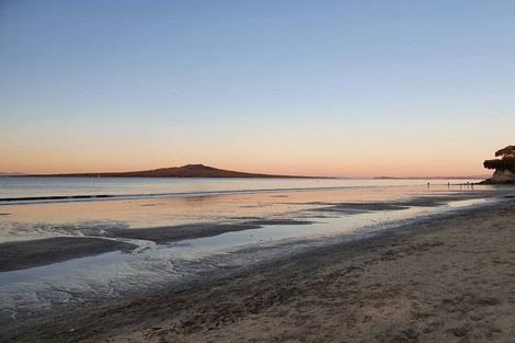 Photo of property in 4/342 Lake Road, Hauraki, Auckland, 0622