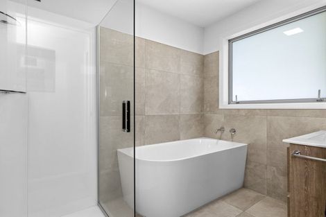 Photo of property in 131 Taylor Street, Cambridge, 3434