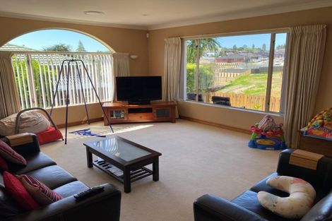 Photo of property in 43 Bayvista Close, Welcome Bay, Tauranga, 3112