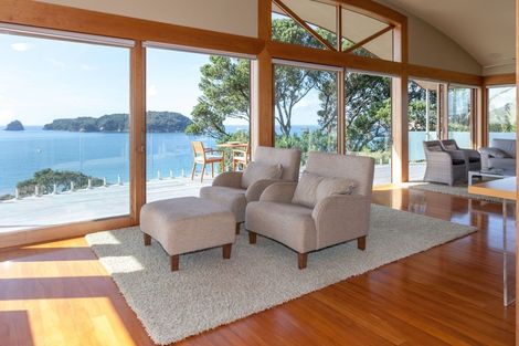 Photo of property in 36 Tutaritari Road, Hahei, Whitianga, 3591