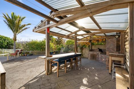 Photo of property in 15 Punga Grove Avenue, Riverside, Whangarei, 0112