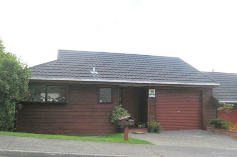 Photo of property in 38a Woodhouse Avenue, Karori, Wellington, 6012