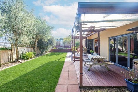 Photo of property in 42 Ayrshire Drive, Grandview Heights, Hamilton, 3200