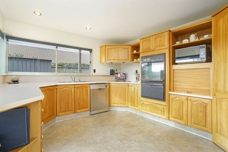 Photo of property in 31 Harrowfield Drive, Harrowfield, Hamilton, 3210