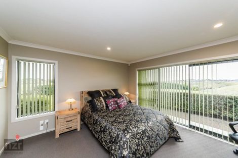 Photo of property in 24 Paradise Avenue, Feilding, 4775