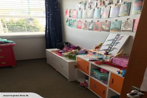 Photo of property in 52 Juniper Road, Sunnynook, Auckland, 0620