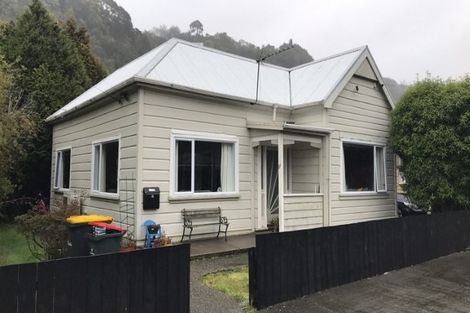 Photo of property in 17 Woodhaugh Street, Woodhaugh, Dunedin, 9010