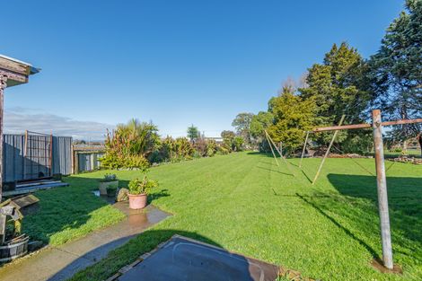 Photo of property in 12 Lawton Road, Newbury, Feilding, 4775