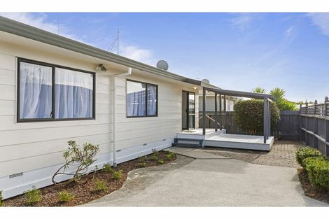 Photo of property in 22 Lloyd Drive, Nawton, Hamilton, 3200